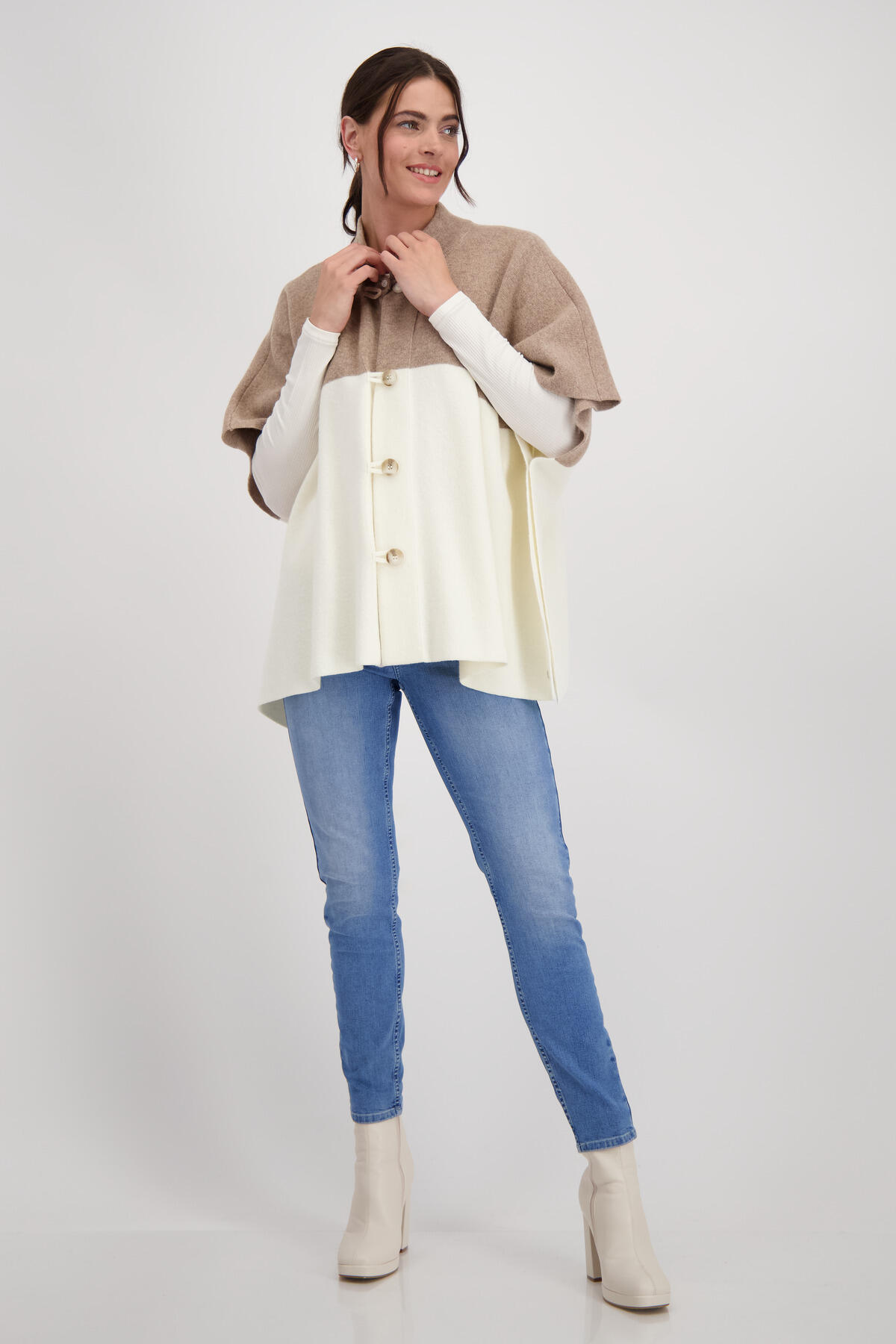 monari - Colourblocking-Strickcape - Gr. - 40 von monari