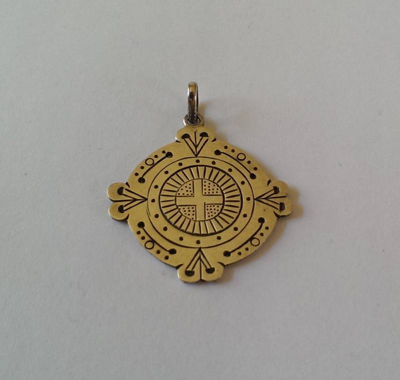 Handgefertigte Sterling 925 Silber Anhänger Handgefertigte Sterling 925 Silber Anhänger von mondosilver