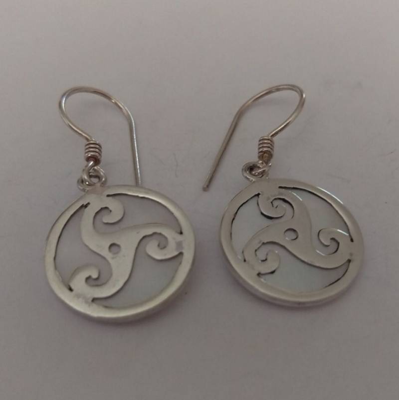Handgemachte Massive 925 Sterling Silber Perlmutt Ohrring von mondosilver
