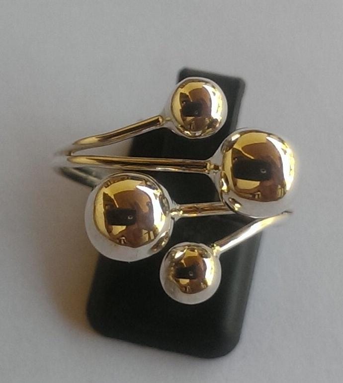 Handgemachter Ring Aus 925-Silber Handgemachter Ring Aus 925-Silber von mondosilver