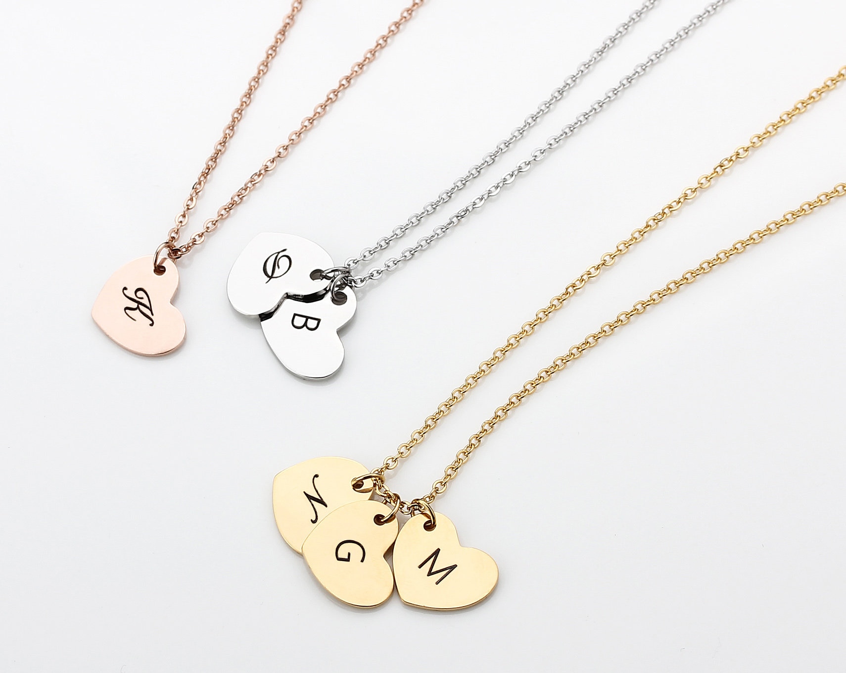 Zierliche Herz Initial Halskette Personalisierter Brautjungfer Schmuck Zierliche Herz Initial Halskette Personalisierter Brautjungfer Schmuck von monogramarea