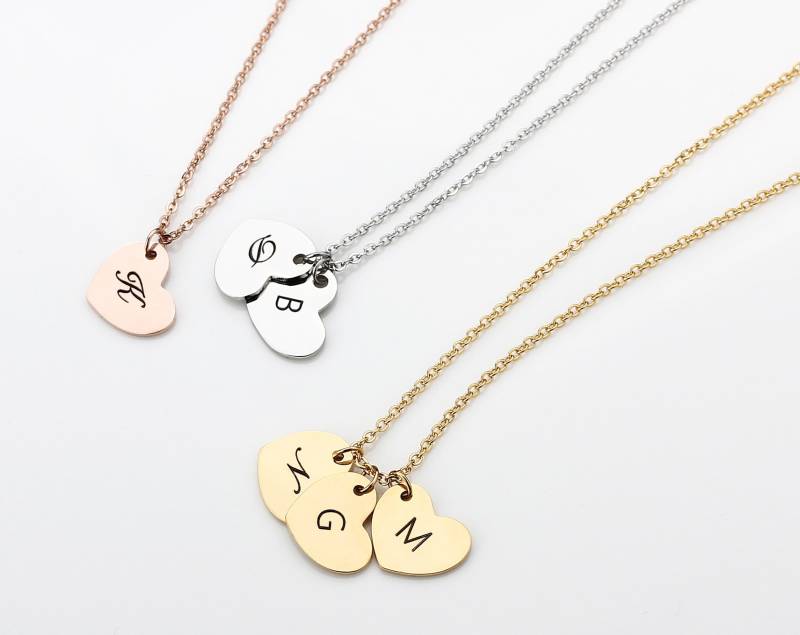 Zierliche Herz Initial Halskette Personalisierter Brautjungfer Schmuck Zierliche Herz Initial Halskette Personalisierter Brautjungfer Schmuck von monogramarea