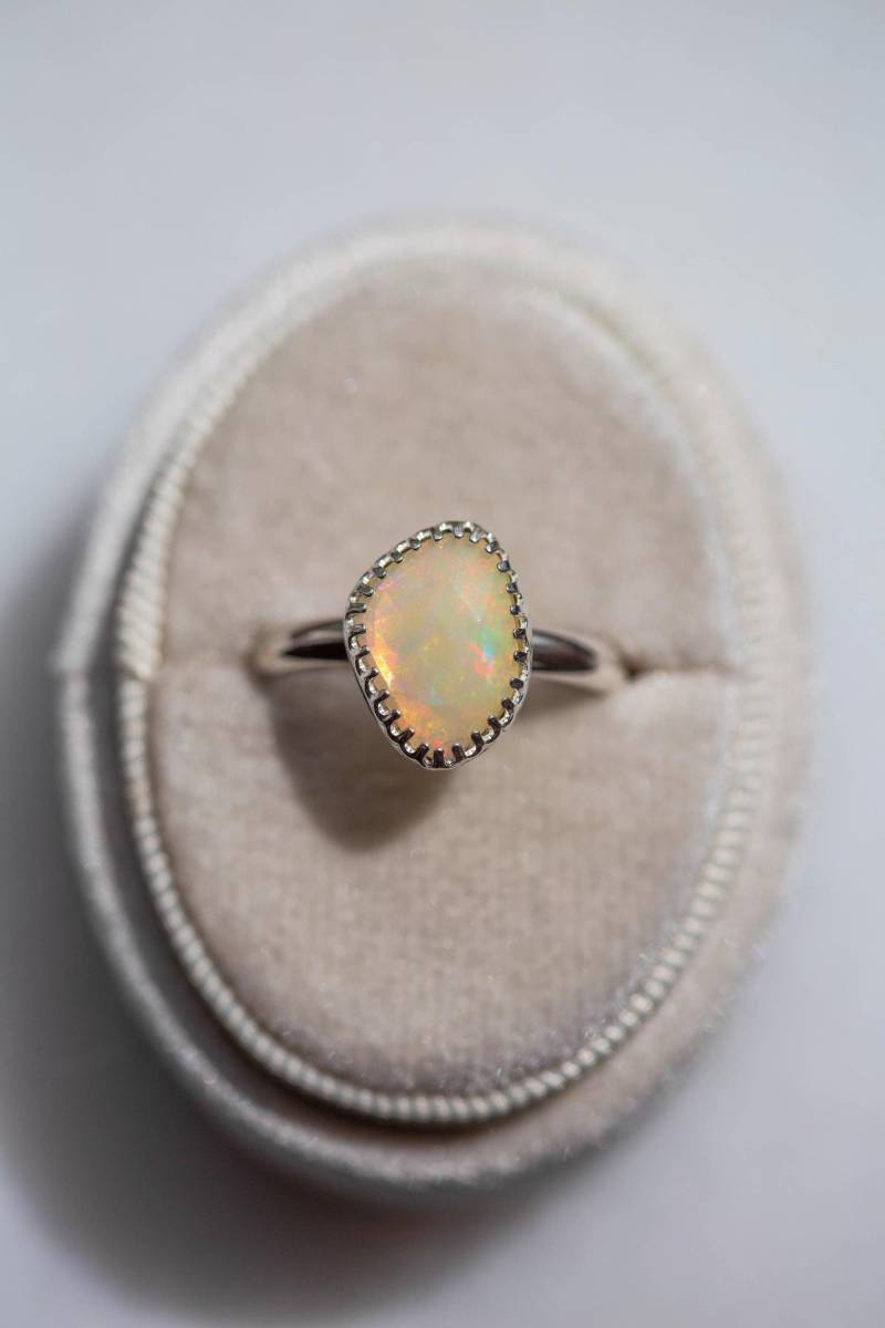 Größe 8, 5 | Einfacher Opalring in Sterlingsilber #13 von moonspinnershop