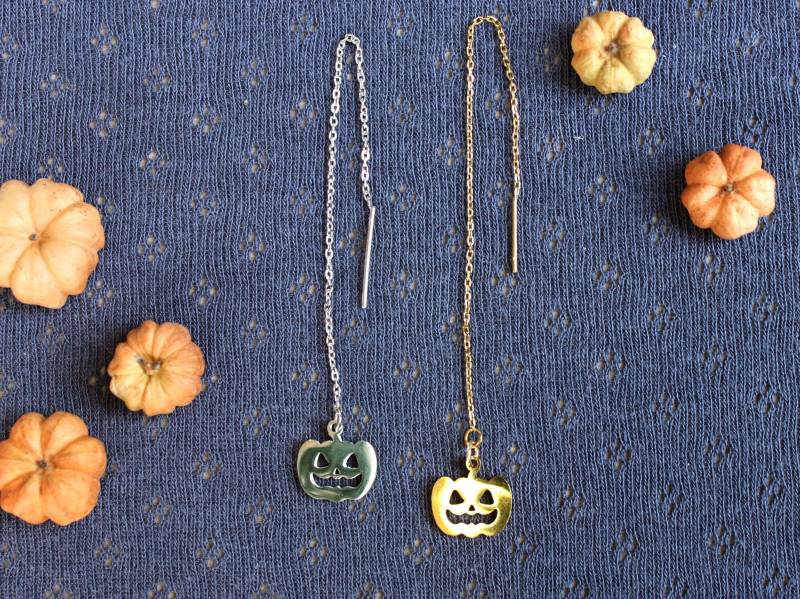Kürbisgesicht Durchzieh-Ohrringe von mooondesigns