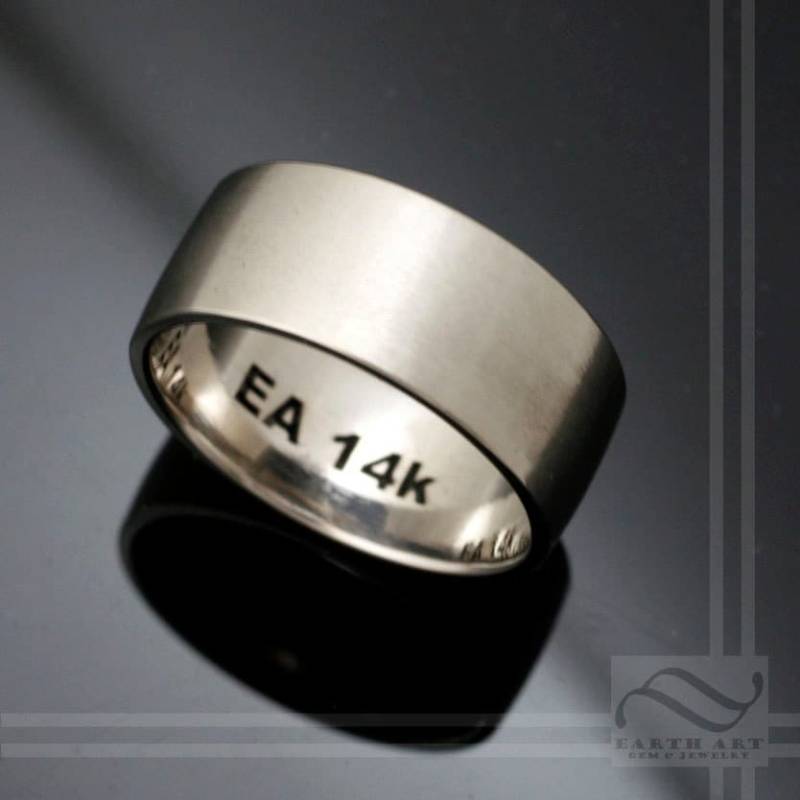 14K Gold -10 Mm Breiter Satinierter Ehering von mooredesign13