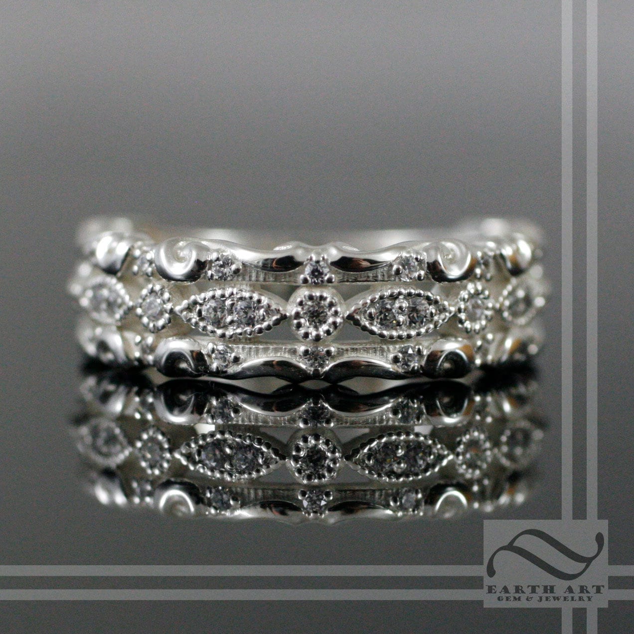 Damen-Skulptural Diamond Band in Sterling Silber von mooredesign13
