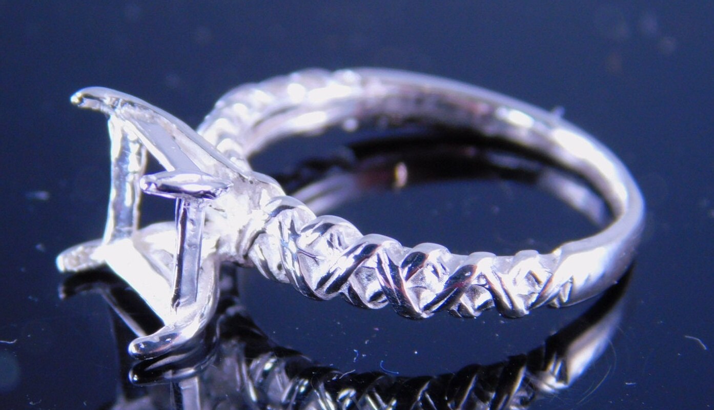 6226 Sterling Silber Ring Einstellung, 8 Mm Kissen Geschnitten Facettierten Edelstein, Größe 7, 25 [Kostenloser Versand Und Dimensionierung] von moosecryjewelry