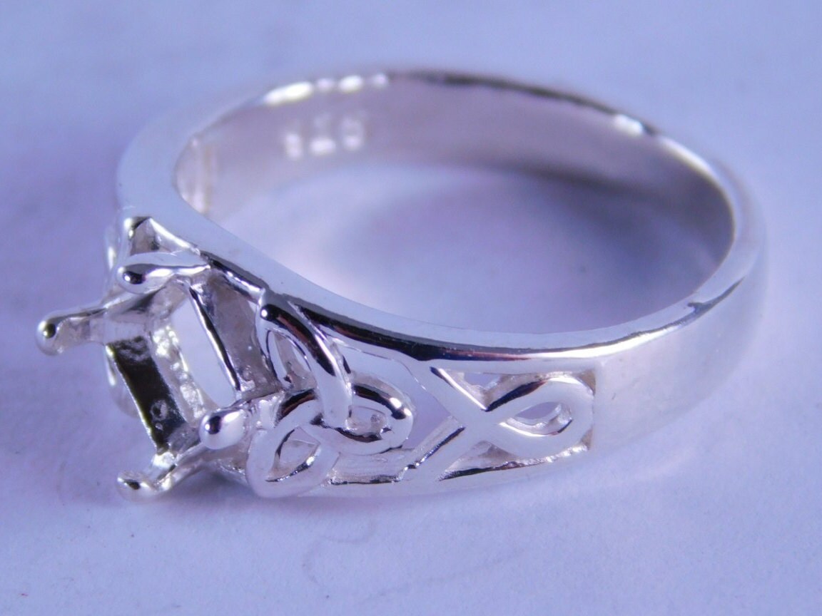6276 Sterling Silber Ring-Einstellung, 6 Mm Kissenschliff Edelstein, Größe 7, 75 [Kostenloser Versand Und Größe] von moosecryjewelry