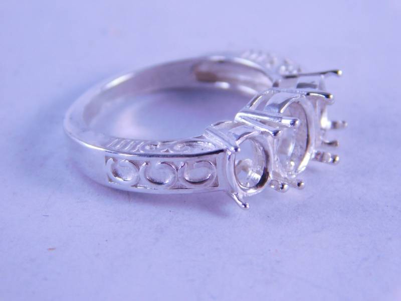 6320 Sterling Silber Ring Einstellung 1-7x5 Mm Und 2-6x4 Ovale Steine, Größe 7, 25, [Kostenlose Kostenloser Versand] von moosecryjewelry