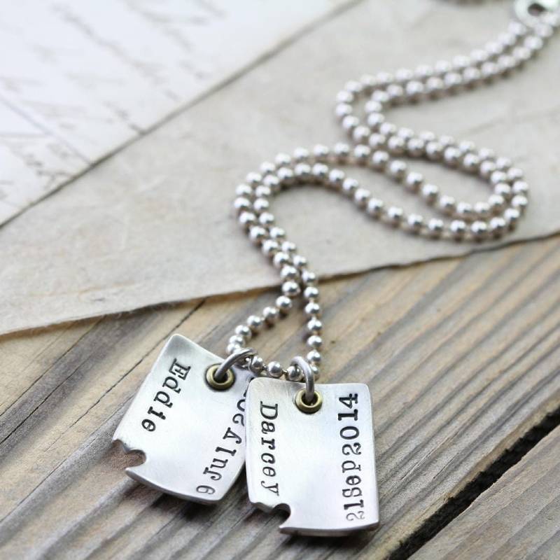 Personalisierte Silber Dog Tag Herz Halskette - Geschwungene Liebe Hundemarken Für Weihnachten Geschenk von morganandfrench