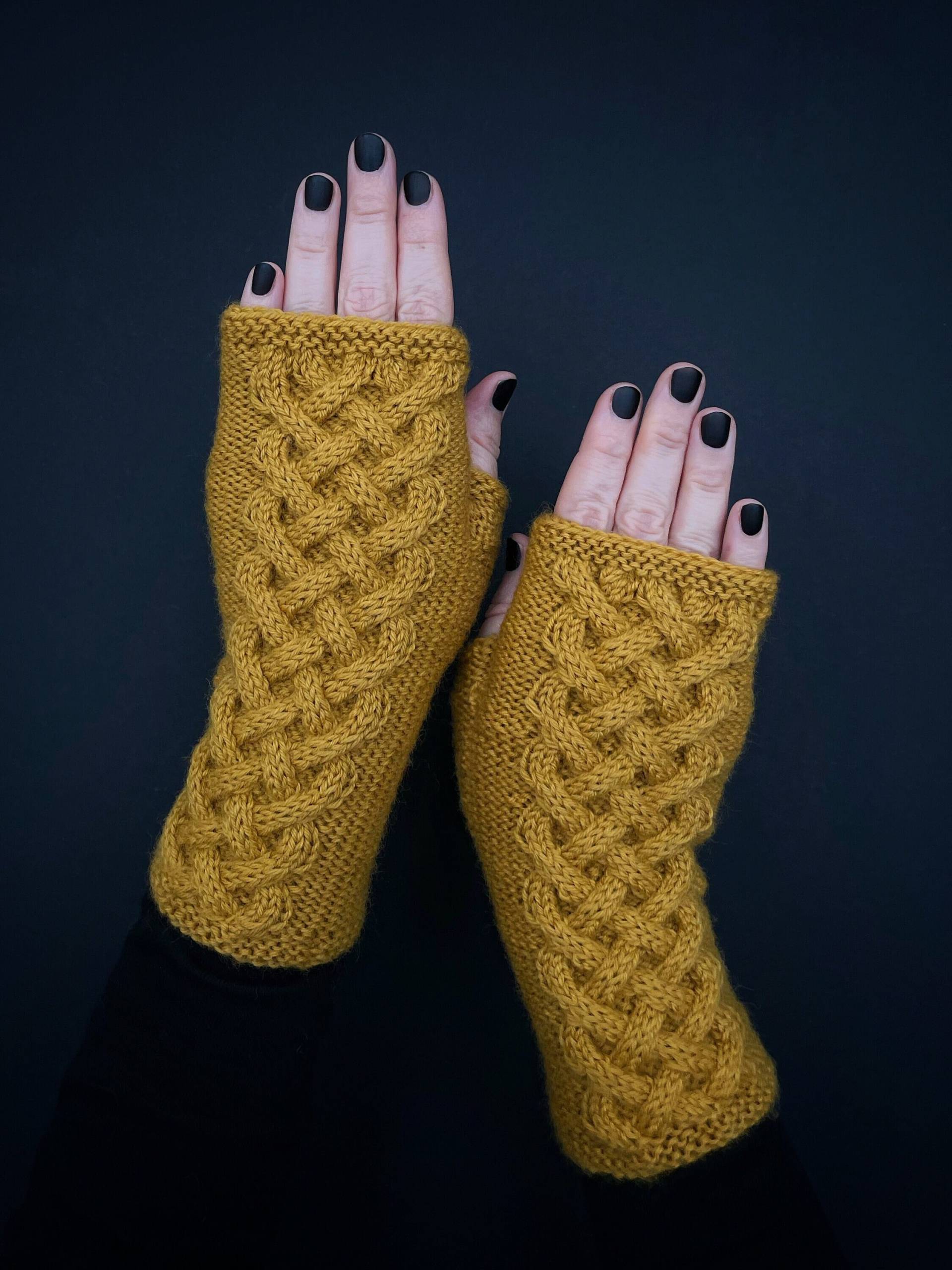 Handgestrickte Senf Fingerlose Handschuhe Wollmischung Handschuhe Handgestrickte Senf Fingerlose Handschuhe Wollmischung Handschuhe von mothembroideryshop