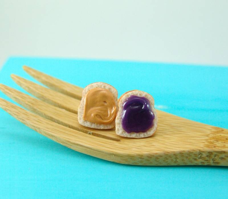 "Sandwich Ohrringe "Pb + J" // Clip On Or Post Made To Order." von mousemarket