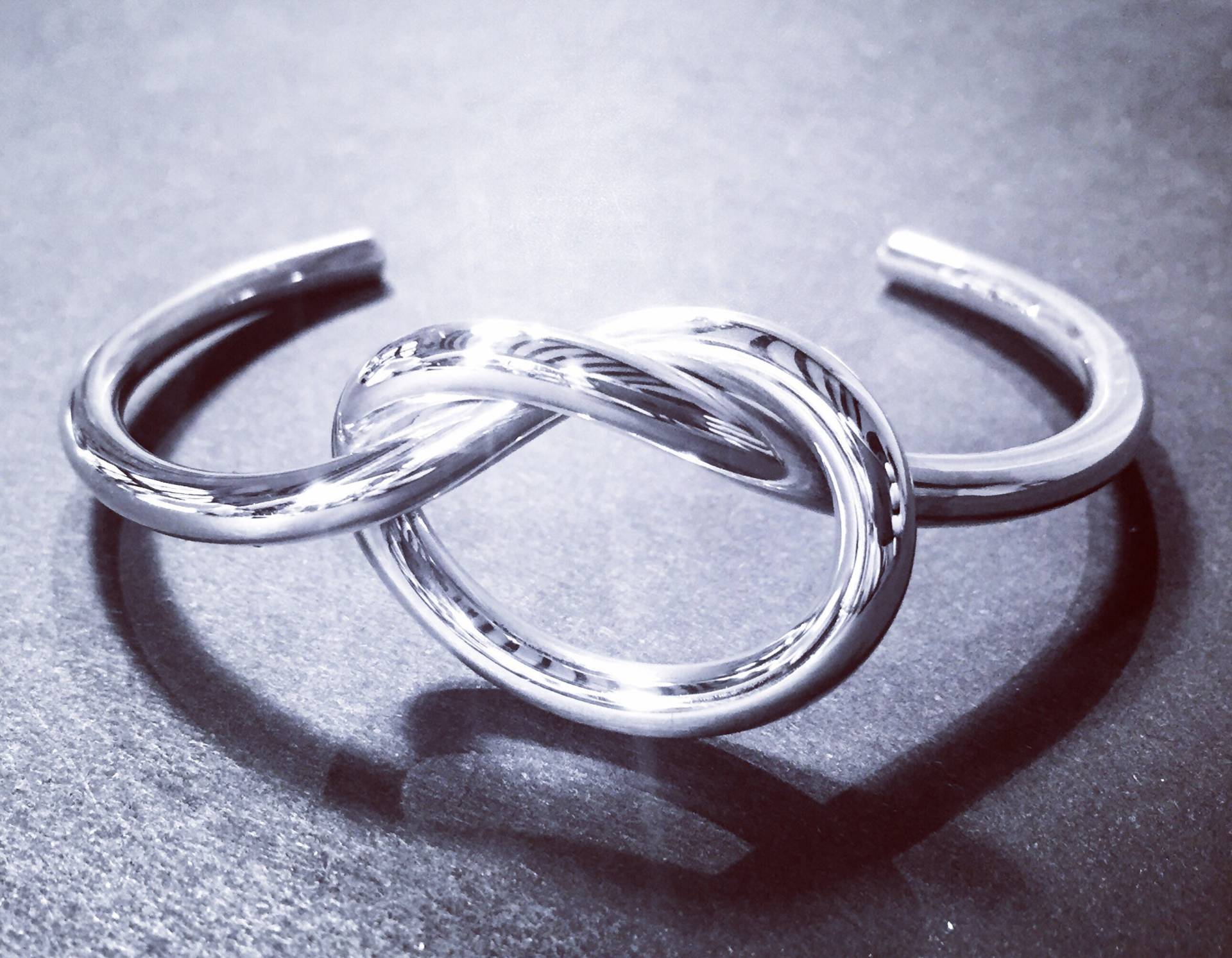 Silbernes Knotenarmband Silbernes Knotenarmband von mpjewelsmilano