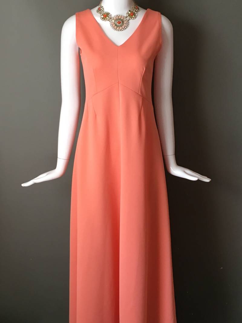 Vintage 70Er Polyester Maxi Kleid Mit Rüschen-Jacke Zweiteiler von mstopcatstyle