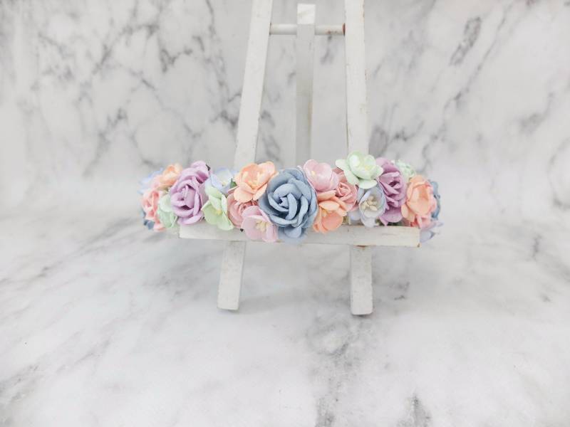 Pastell Hochzeit Blumenkrone Braut Blau Pfirsich Flieder Mint Rosa Floral Headpiece Mädchen Halo von musefleur