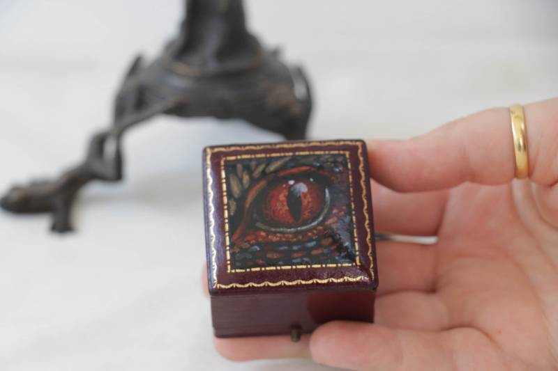 Dragon - Ring Box Gemalt Von Irene Owens von mvcgems