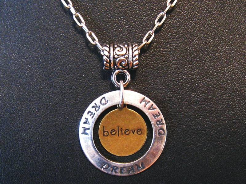 Abschluss Halskette/Abschluss Schmuck Geschenk/Abschluss Geschenk/Traum Halskette/Sweet 16 Geschenk/Sweet Geschenk Quinceanera von mwhitejewelry