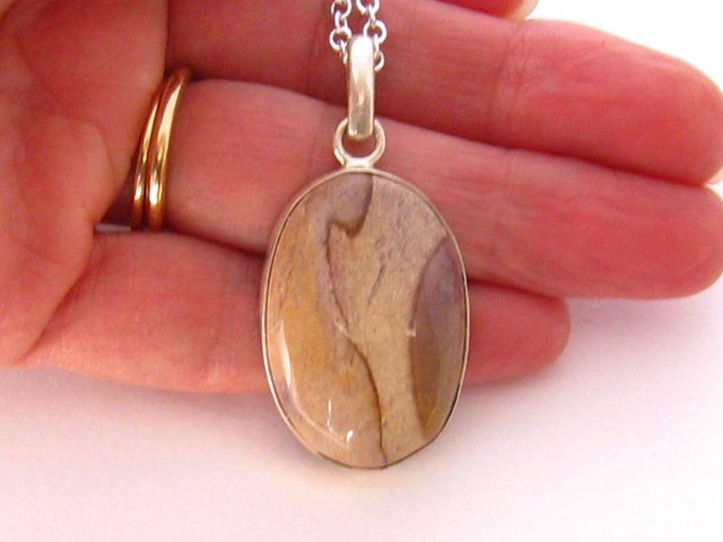 Braune Stein Halskette, Erdton Schmuck, Natürlicher Jaspis Anhänger Einzigartiger Erdtöne von mwhitejewelry