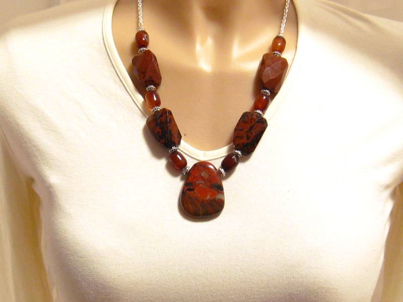 Erdton Schmuck/Große Halsketten/Chunky Halsketten/Braune Stein Halskette/Gebrannt Orange Halskette/Schwarz, Braun, Unikat Handmade Schmuck von mwhitejewelry