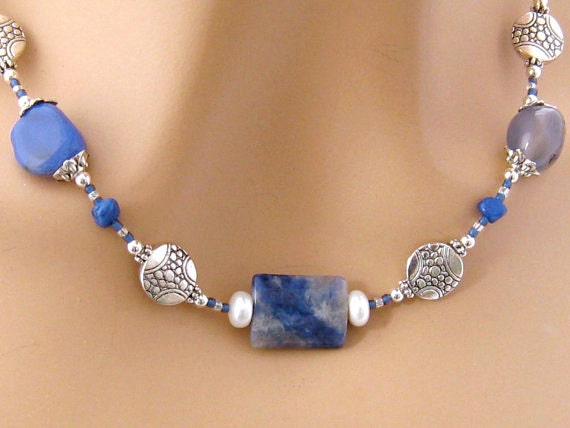Sodalith Halskette, Königsblaue Blauer Stein Edelstein Royal Blauer Schmuck, Geschenk Für Sie von mwhitejewelry