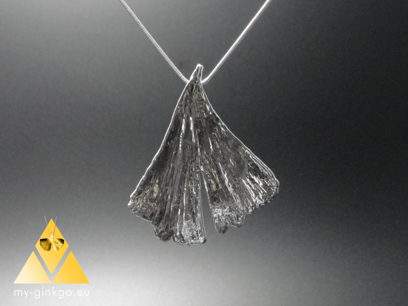 M Echtes Grünes Ginkgoblatt Versilbert Mit Kette M73 M Echtes Grünes Ginkgoblatt Versilbert Mit Kette M73 von myGinkgo
