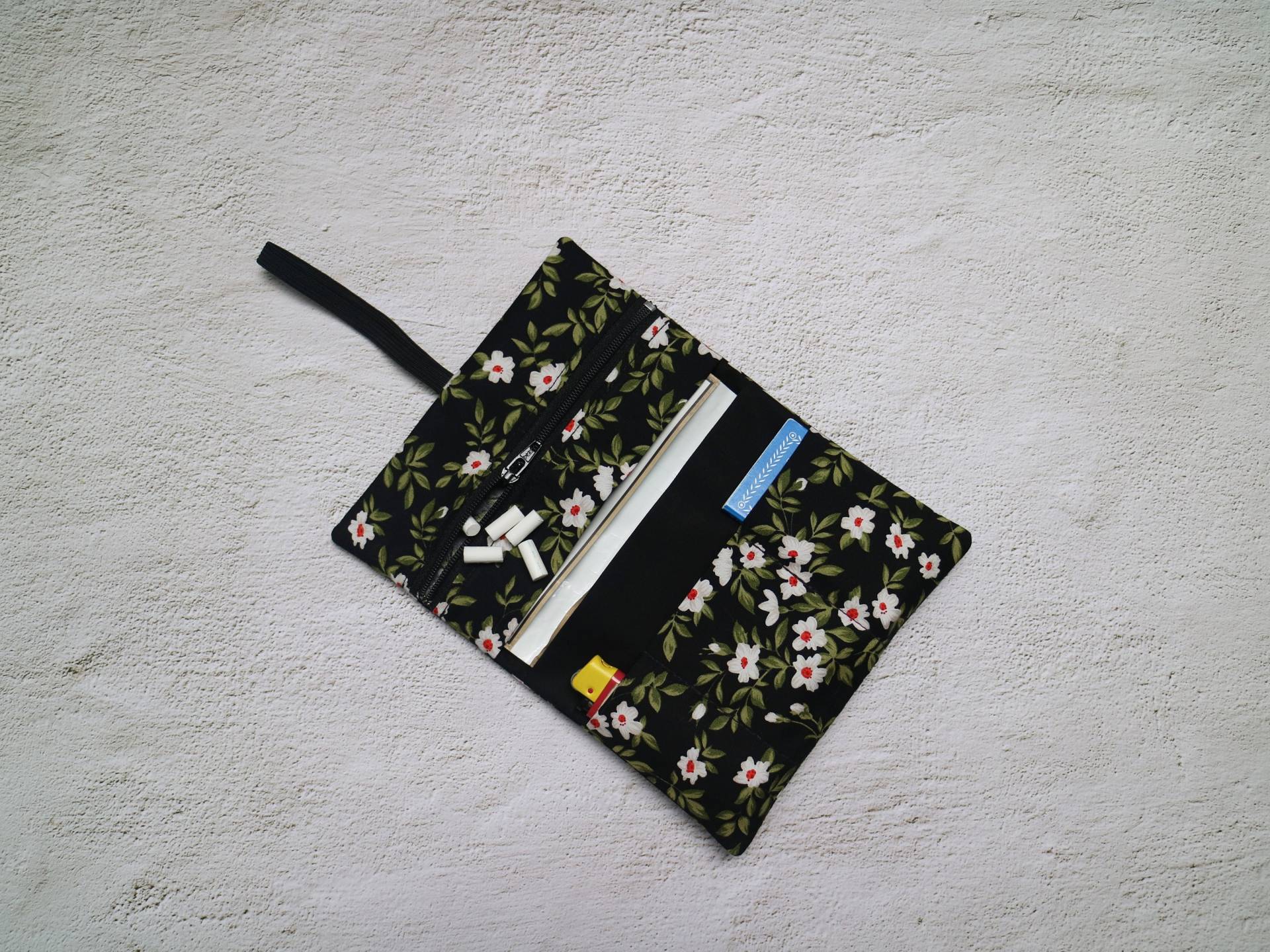 Tabakbeutel Blumenmuster Mit Gummiband von myMANAM