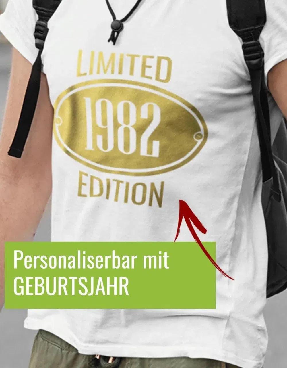 Geburtstag Tshirt Für Männer Limited Edition in Gold Mit Geburtsjahr von myShirtStore