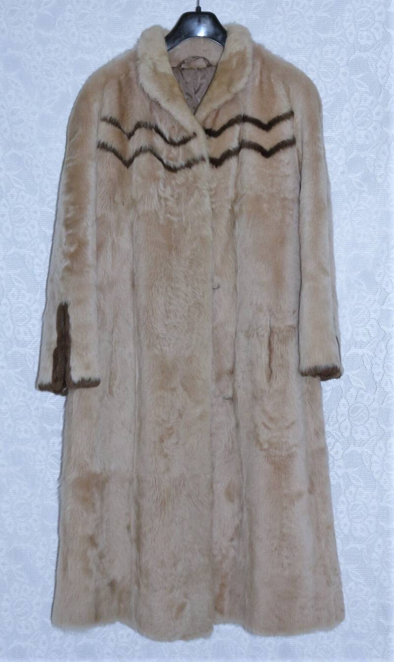 60Er 70Er Pelzmantel Eu/De Gr. 40 42 Vintage Hippie Mantel Bequemer Schnitt Zacken A-Linie von myVINTAGEsoulandpain