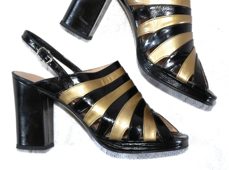 70Er 80Er Lack Sandaletten Eu/De Gr. 38 39 Peep Toe Streifen High Heel Vintage Boho Cut Outs von myVINTAGEsoulandpain