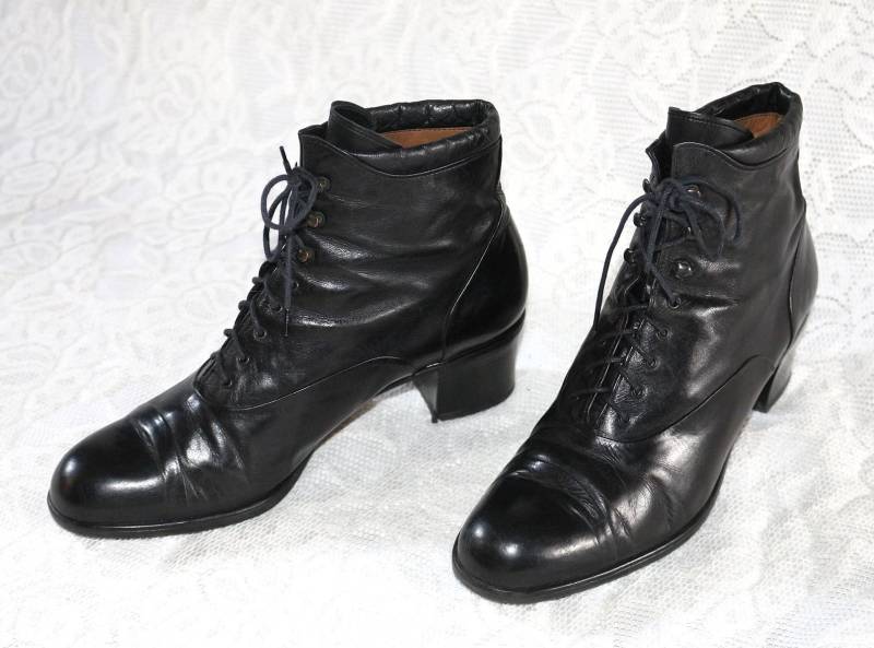 80Er Stiefelette Gabor Eu/De Gr.39 Vintage Schnürschuhe Vielseitig Elegant Boho Schuhe von myVINTAGEsoulandpain