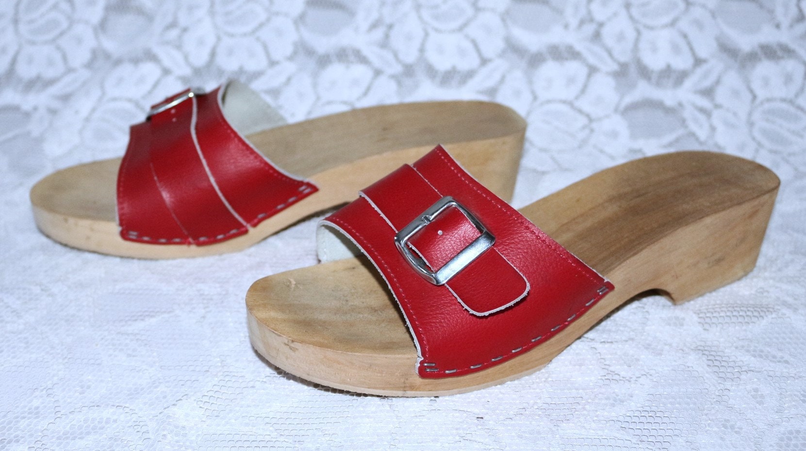 Holz Leder Pantoletten 70Er 80Er Eu/De Gr. 39, 5 40 Schmal Rot Hippie Boho Vintage Slipper von myVINTAGEsoulandpain