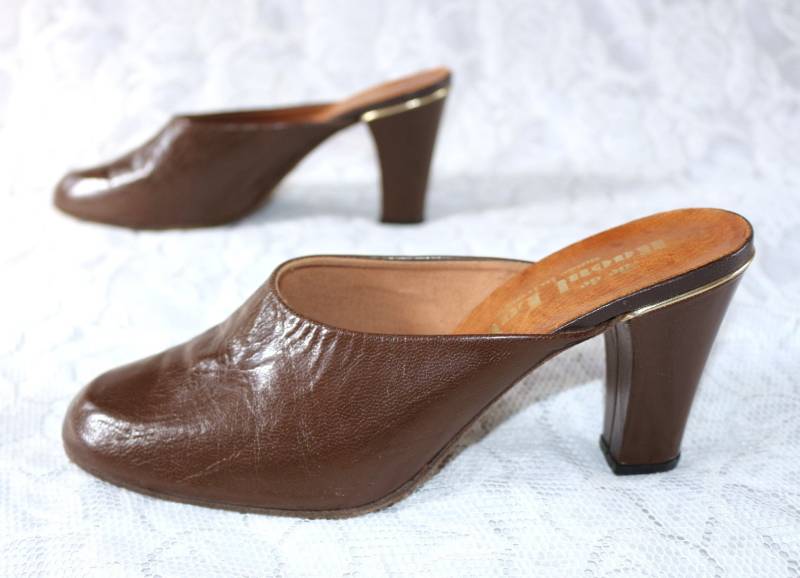 Pantolette Y2K Leder Slipper Eu/De Gr. 38 39 Vintage Hacken 9cm Schuhe Clogs Boho von myVINTAGEsoulandpain