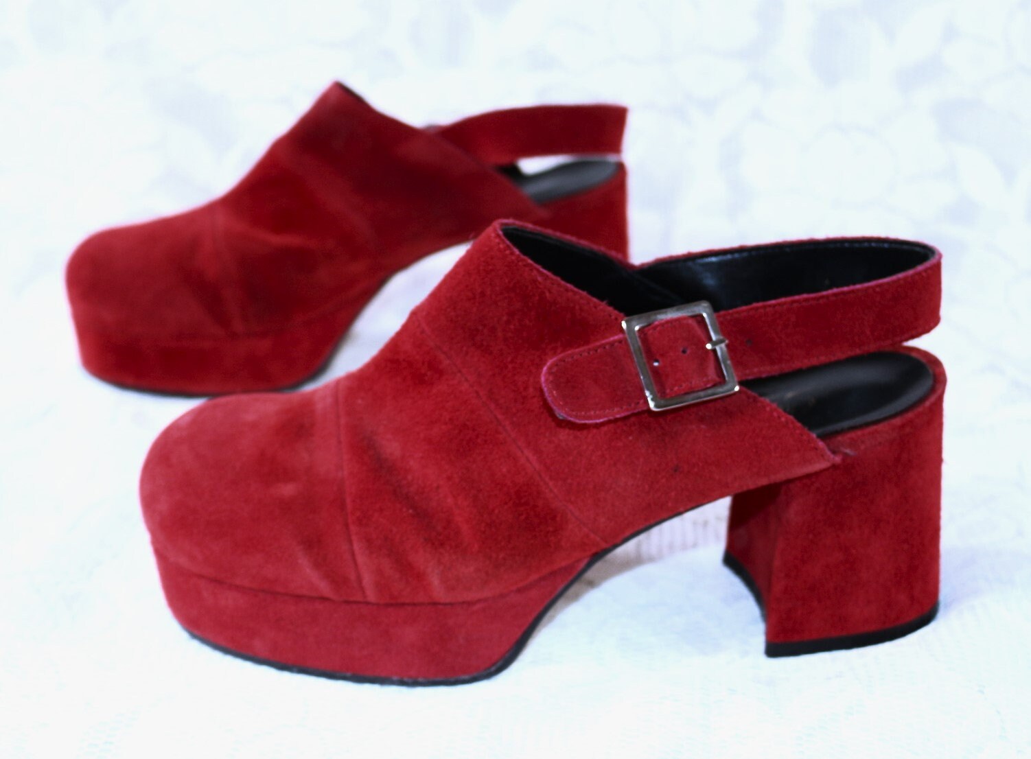 Plateau Clogs Eu/De Gr. 37 37, 5 Hippie Riemensandalen Boho Wildleder Sandalette Rot True Vintage von myVINTAGEsoulandpain