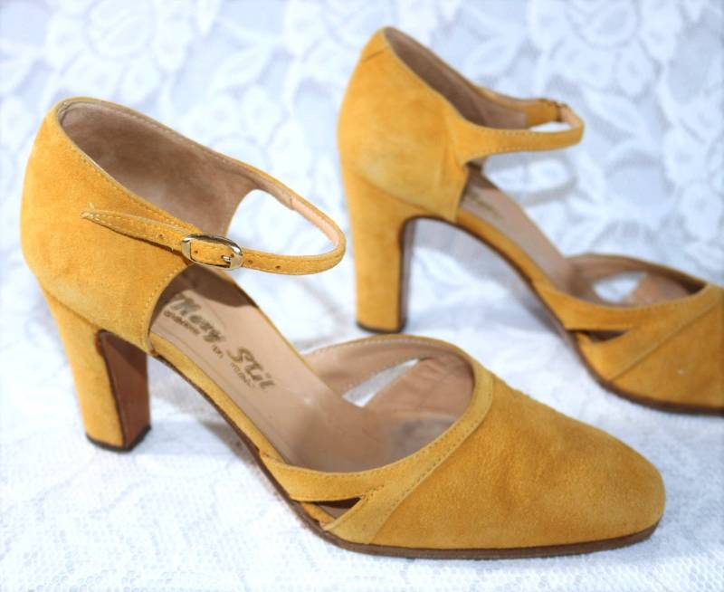 Pumps 70Er 80Er Wildleder Eu/De Gr. 37 Elegante High Heel 8, 5cm Sandalette Schmal Riemenpumps Vollleder Leicht von myVINTAGEsoulandpain