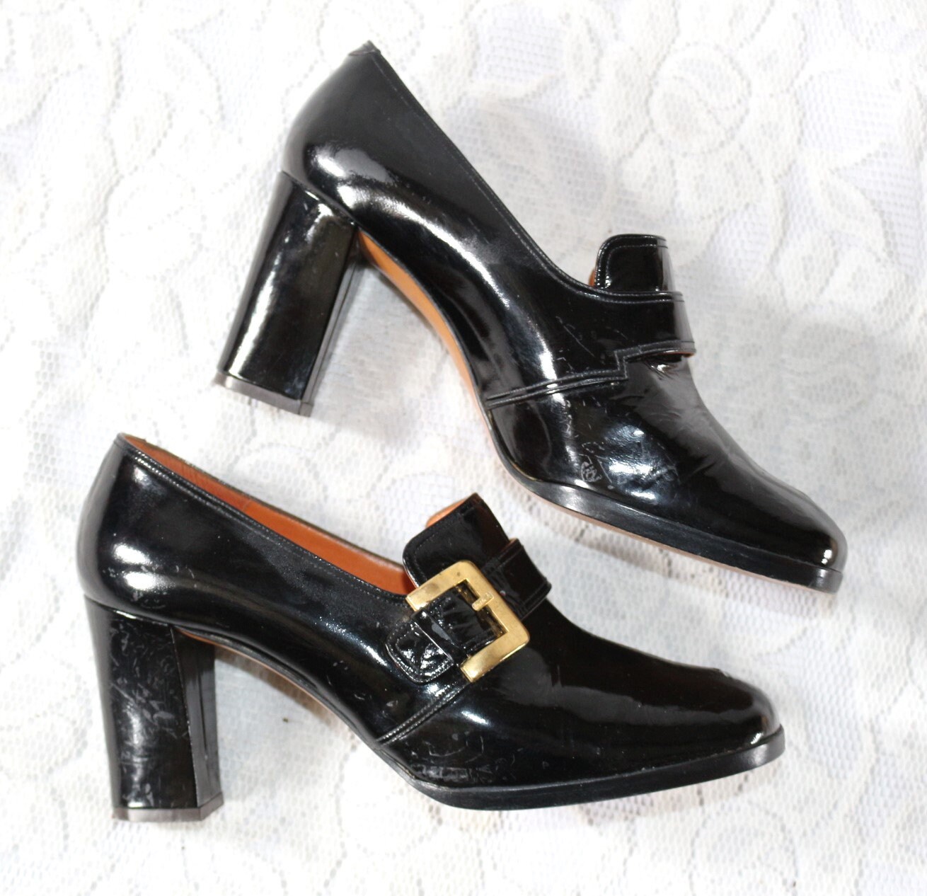 Pumps 80Er Y2K Eu/De Gr. 38 39 Lack High Heel Vintage Vollleder Schmal Hackenschuhe Schwarz Messingschnalle von myVINTAGEsoulandpain