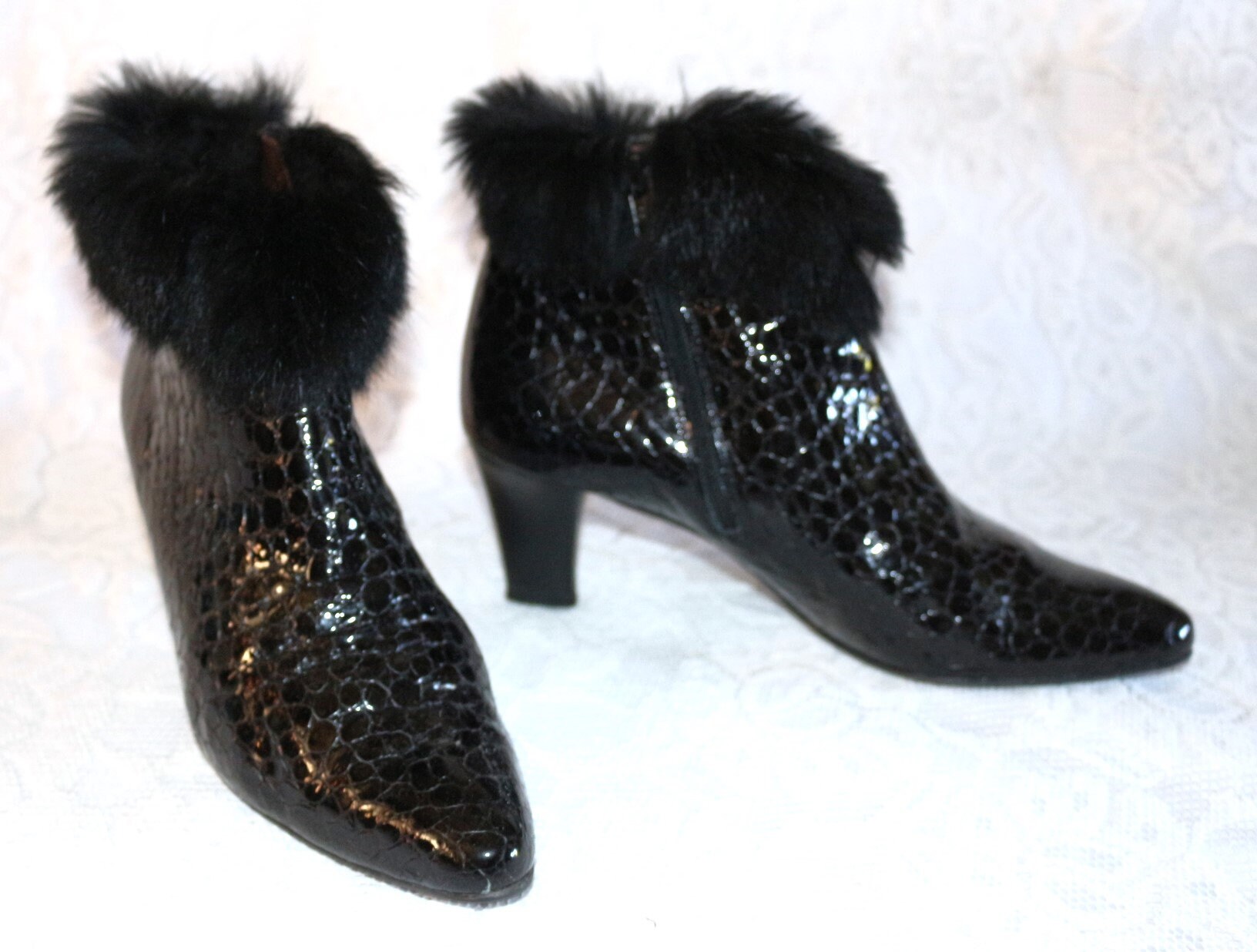 stiefelette Peter Kaiser Eu/De Gr. 39 Fell Ankle Boots Vintage Lackleder Boho 80Er 90Er 6, 5cm Hackenschuhe von myVINTAGEsoulandpain