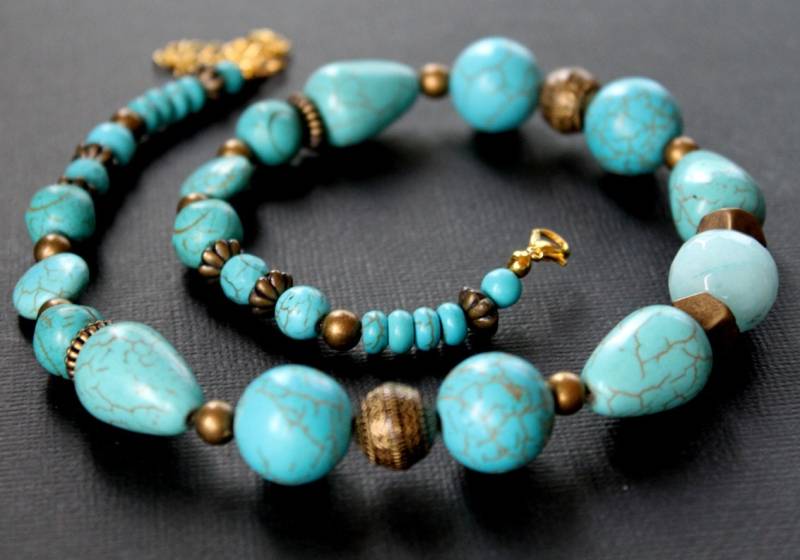 Chunky Turquoise & Bronze Blue Stone Halskette W Große Perlen, Südwesten Statement Halsketten, Einzigartiges Weihnachtsschmuck Geschenk Für Frau von myVardoJewellery