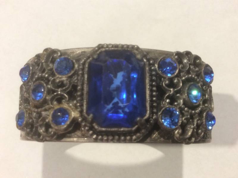 Art Deco Blau Strass Blatt Blumentopf Metall Weiß Armband von mybliss2010