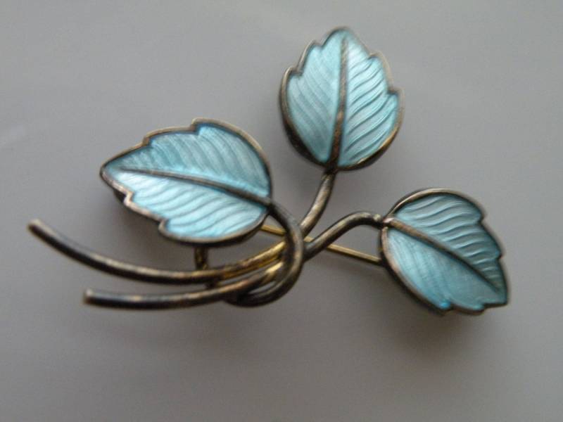 Jemax Denmark Sterling Silber Blätter Brosche. Blaue Emaille von mybliss2010
