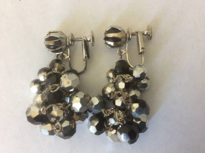 Laguna Schwarz Silber Perlen Cha Stil Wasserfall Ohrclips Mit Schraubverschluss von mybliss2010