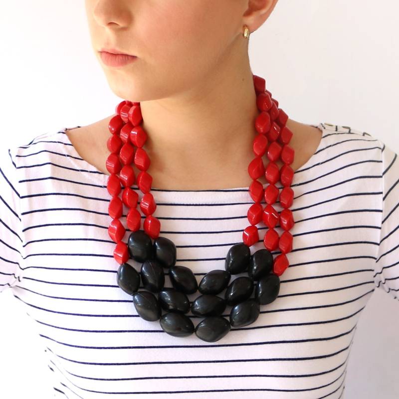 Rote Mehrsträngige Halskette, Bold Statement Handgemachte Perlenkette, Layered Kette, Einzigartiger Damenschmuck von myfaunaflora