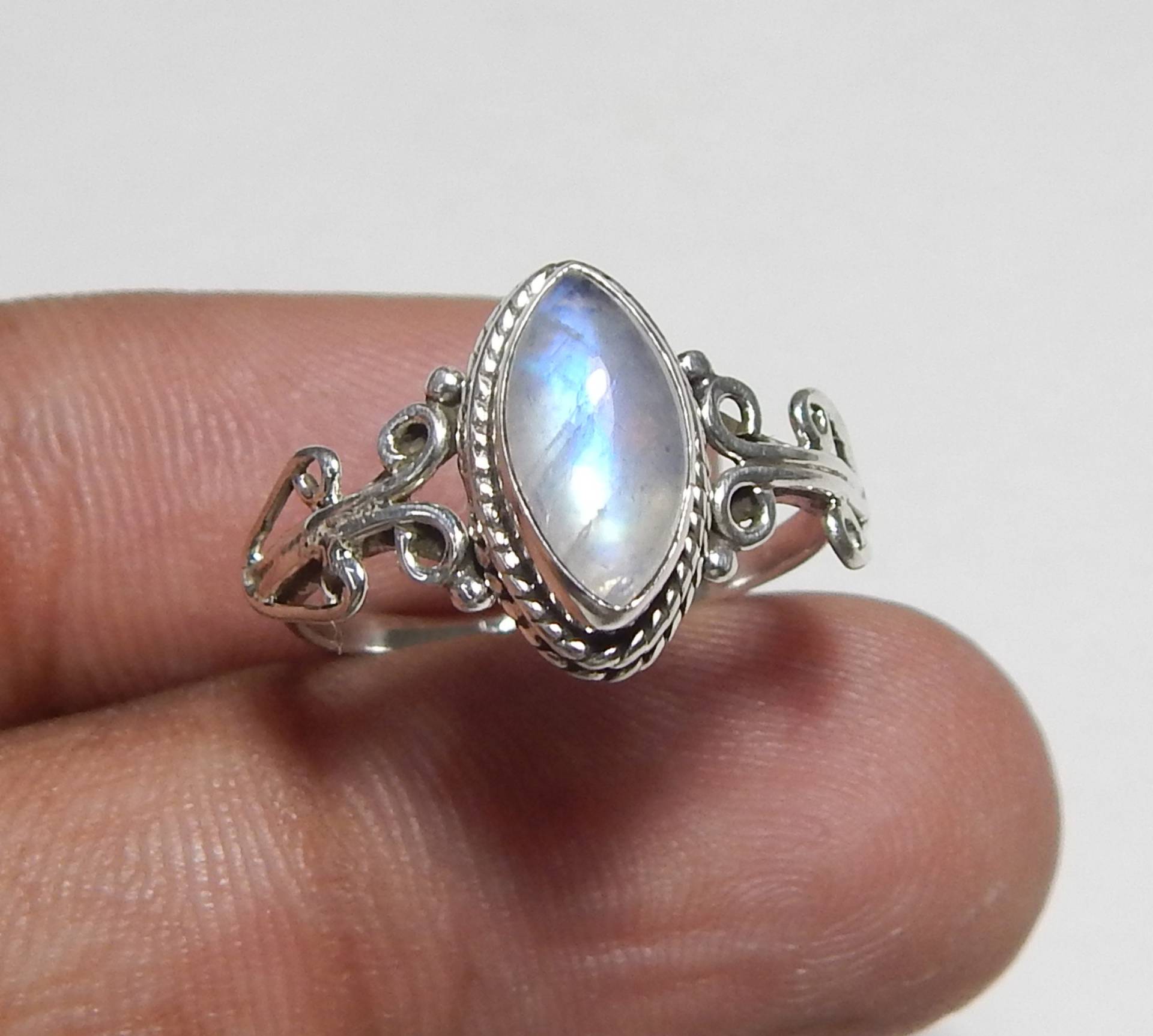 5x10mm Marquise Form Blaues Feuer Regenbogen Mondstein Ring 925 Sterling Silber Handgemachte Designer Leichte Ring, Geschenk Für Thanksgiving Verkauf von myhealingworld