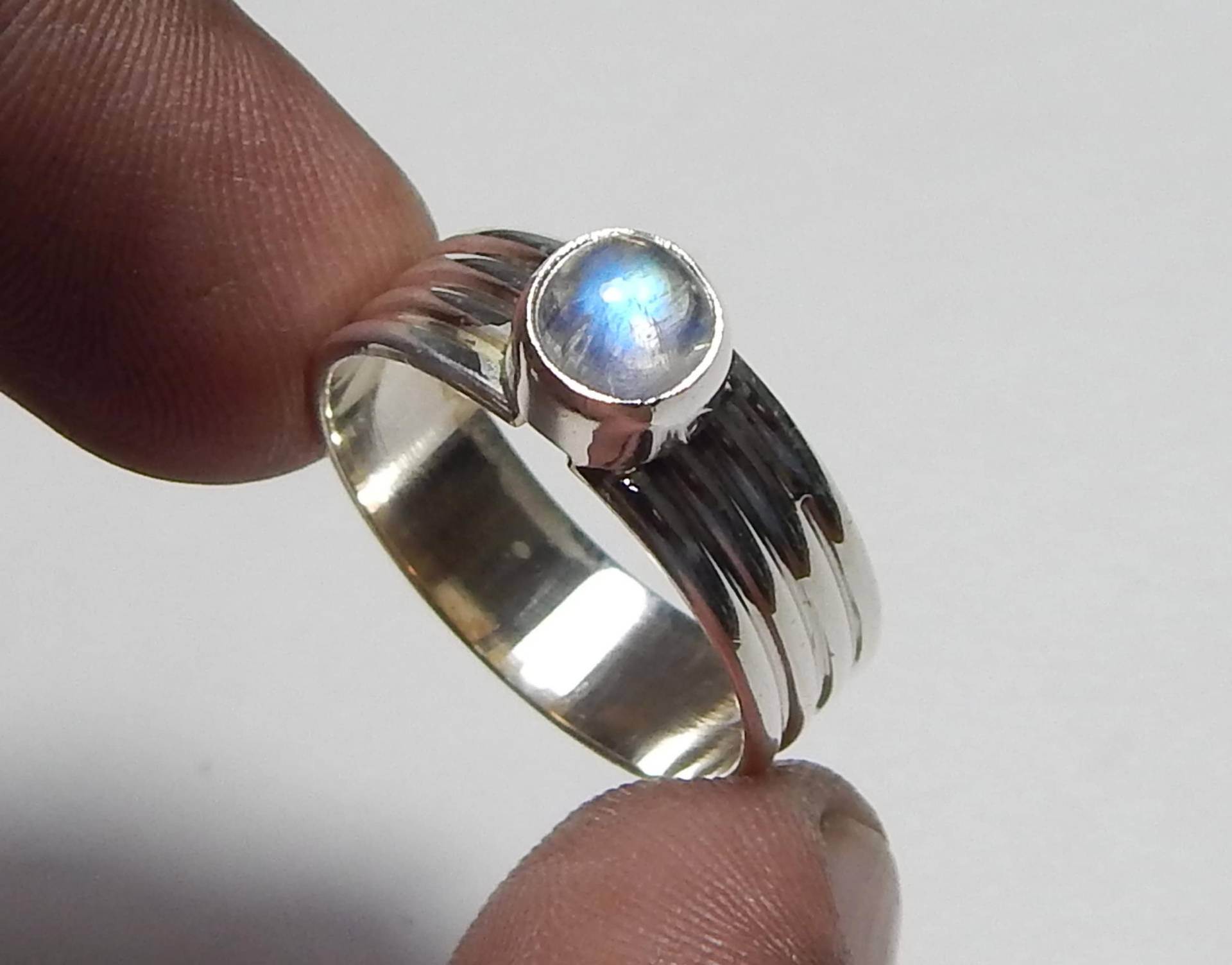 6mm Runde Form Natürliche Aaa Qualität Blue Fire Regenbogen Mondstein Designer Handgemacht 925 Sterling Silber Ring Schmuck von myhealingworld