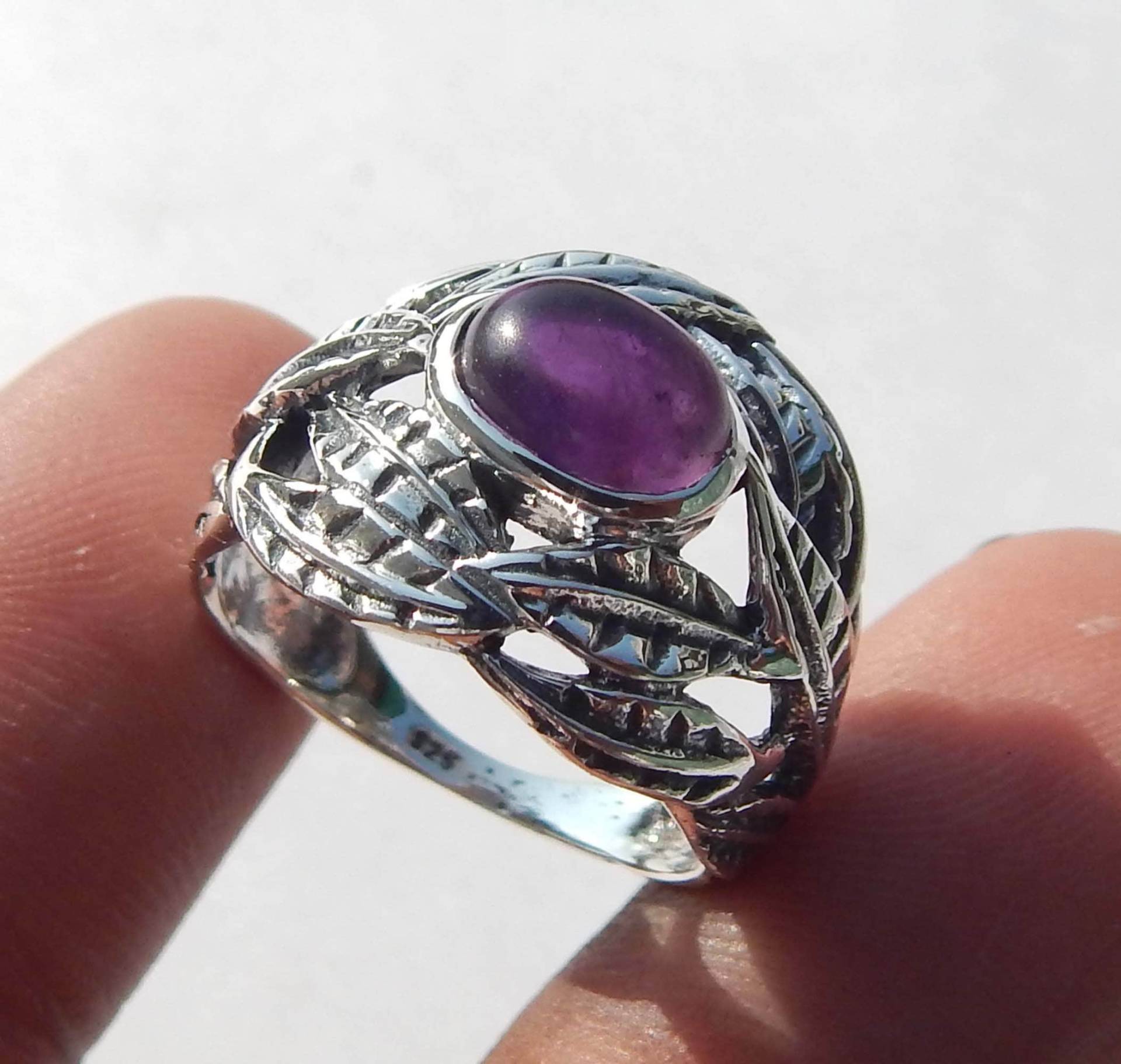 6x8mm Ovale Form Cabochon Amethyst Edelstein Ring, 925 Sterling Silber Handgemacht Blatt Designer Ring Für Unisex von myhealingworld