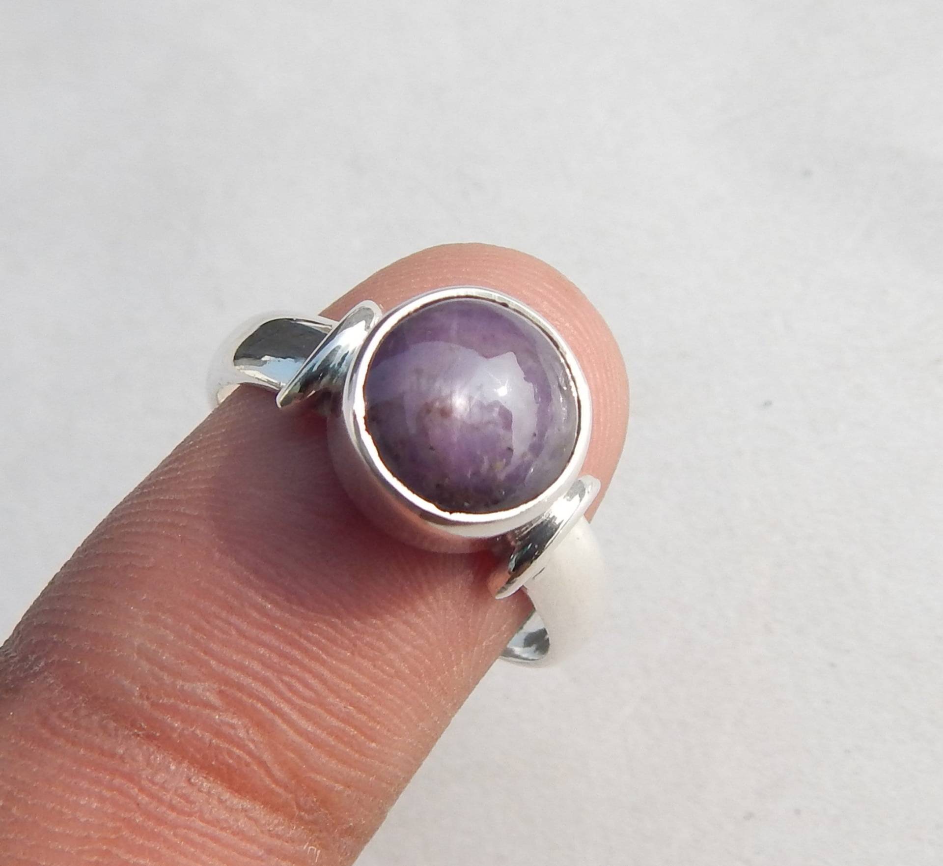 9mm Runde Form Cabochon Natürliche Stern Rubin Edelstein 925 Sterling Silber Handgemachte Ring Für Unisex von myhealingworld