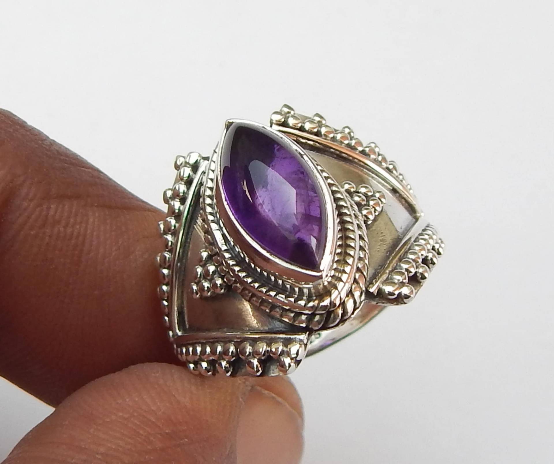 Designer Amethyst Ring, 6x12mm Cabochon Marquise Natürlicher 925 Sterling Silber Ring Für Männer Und Frauen von myhealingworld