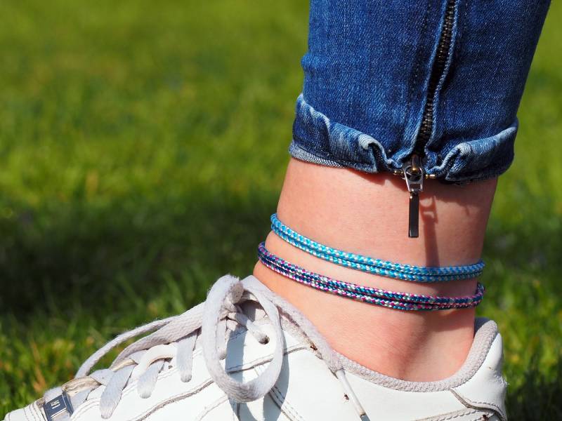 Surfer Strand Fußband, Boho Ethno Fußkettchen Frauen, Handmade Festival Schmuck, Wasserfest & Verstellbar von myjori
