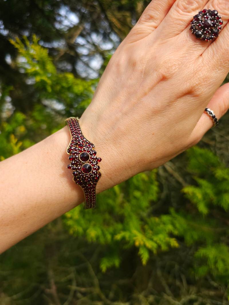 Vintagr Granat Pyrop Silber Gold 14 Karat Überzogen Armband, Schmuck Aus Der Tschechoslowakei.antike Armreif Geschenk Für Ihre Hochzeit von myoldvintage