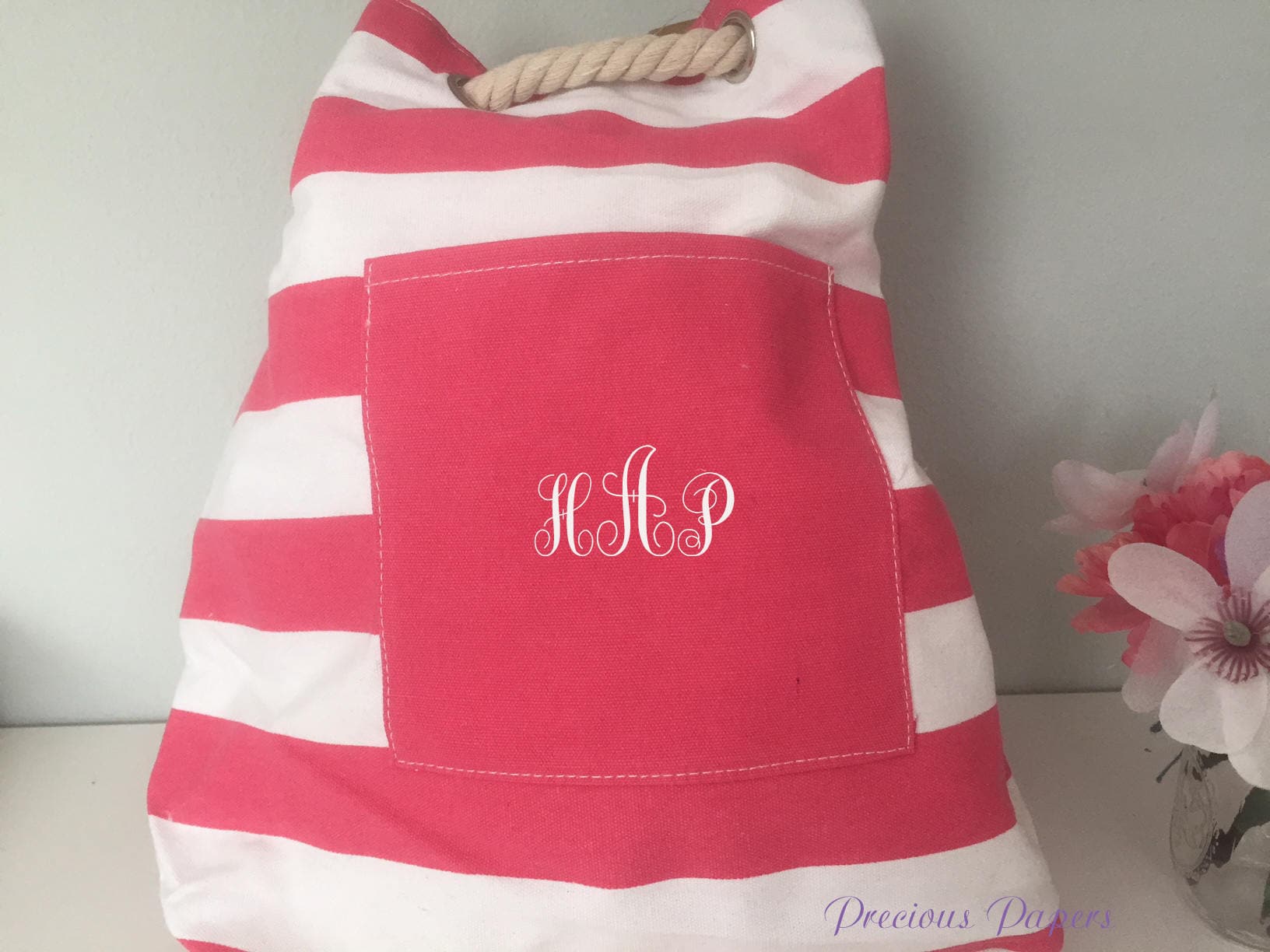 Personalisierter Gestreifter, Rosa Rucksack Mit Seilgriff, Monogramm Strandtasche, Benutzerdefinierter Monogrammrucksack Personalisierter Gestreifter, Rosa Rucksack Mit Seilgriff, Monogramm Strandtasche, Benutzerdefinierter Monogrammrucksack von mypreciouspaper