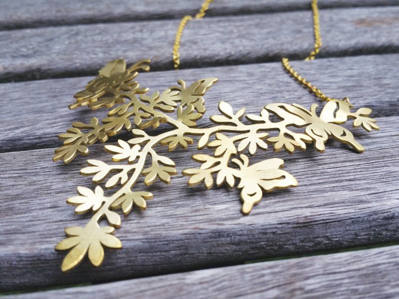 Schmetterling Baum Halskette, Messing Gold Blatt Halskette von mypurplebasket